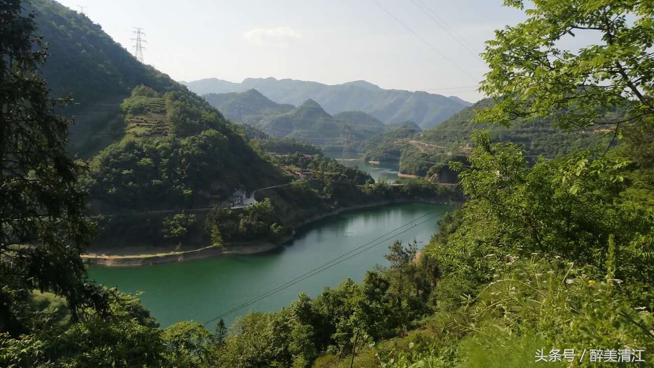 ‘十大足球赌注软件排行榜’当前我国工业经济持续下行的原因分析(图2) 十大足球赌注软件排行榜